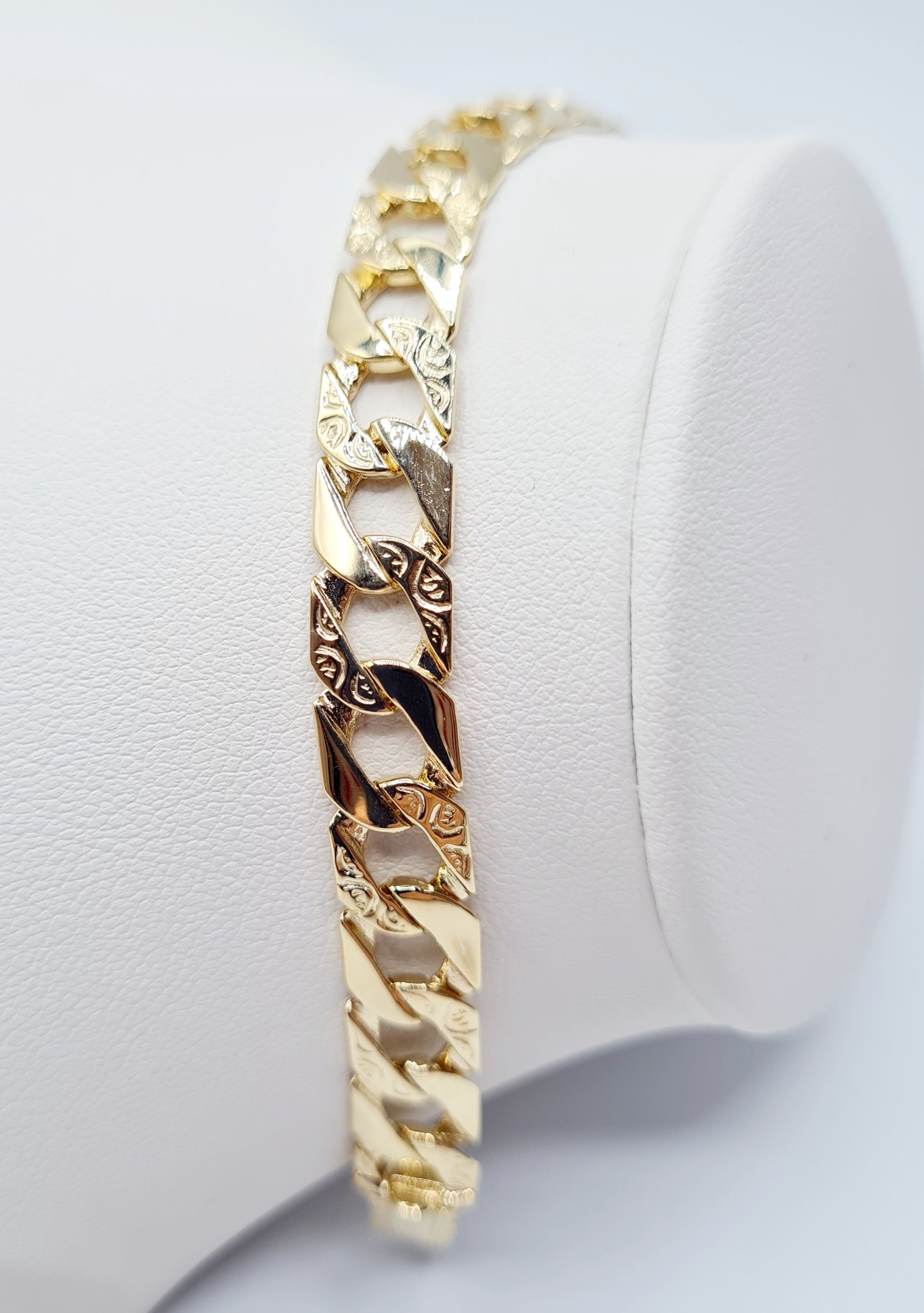 Gents Curb Bracelet Solid | 9ct Gold - Gear – Gear Jewellers