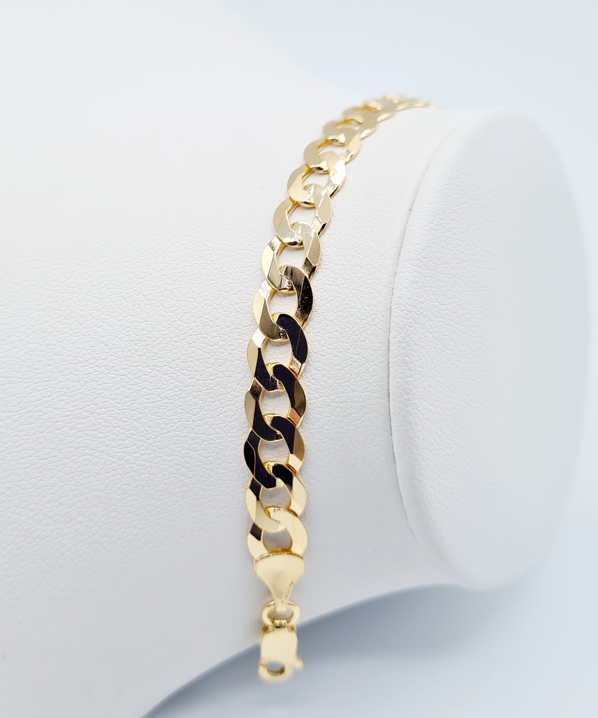 9ct Gold Curb Bracelet – Nessador Antiques