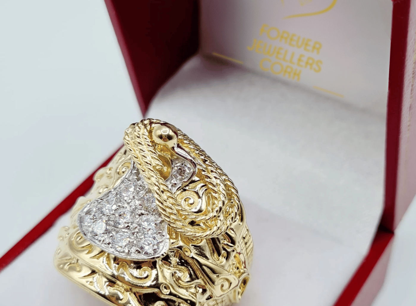 9ct Gold Gents Cubic Zirconia Saddle Ring Forever Jewellers Cork